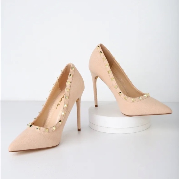 Lulus Vydia Suede Studded Pumps in Nude Size 8 - Picture 10 of 10